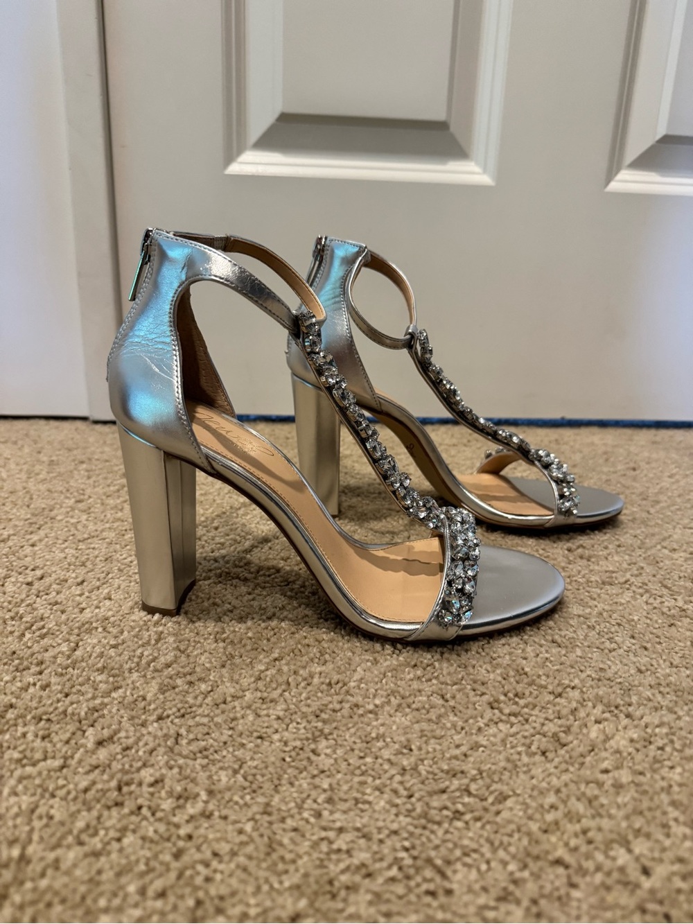 Jewel Badgley Mischka Silver Crystal T-Strap Block Heel Sandals - Picture 3 of 7